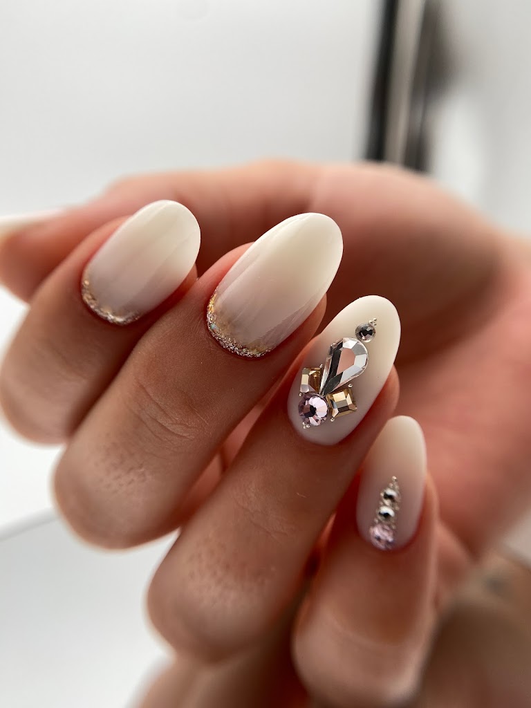 Laura Beatrice Nails Academy