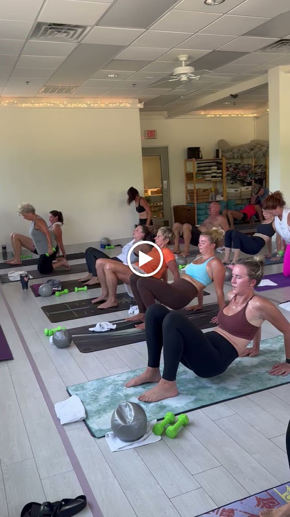  Harmonylab Yoga and Pilates