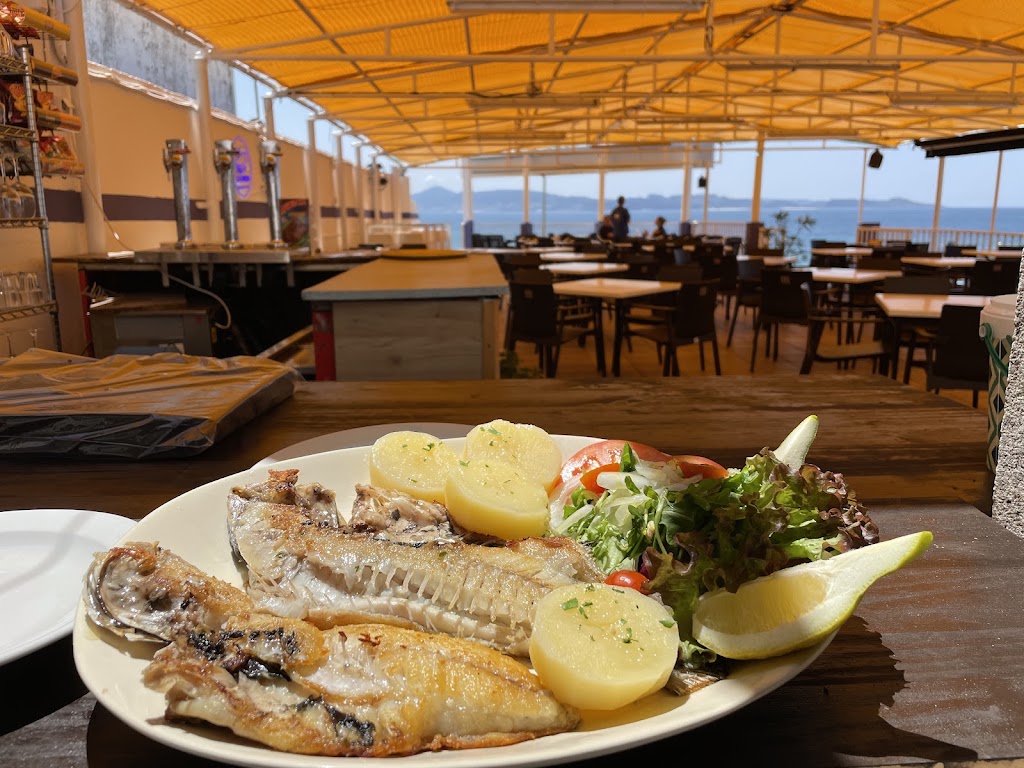 LA PROA BEACH — Comida y bebida