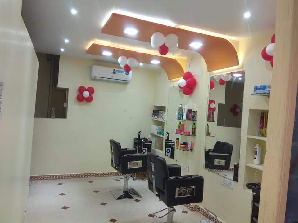 Lucky Beauty Parlour