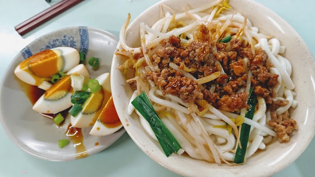 阿麗雞肉飯陽春麵 的照片