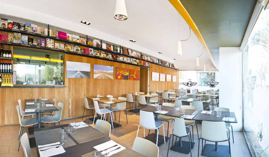 Cuina Miracle — Ambiente