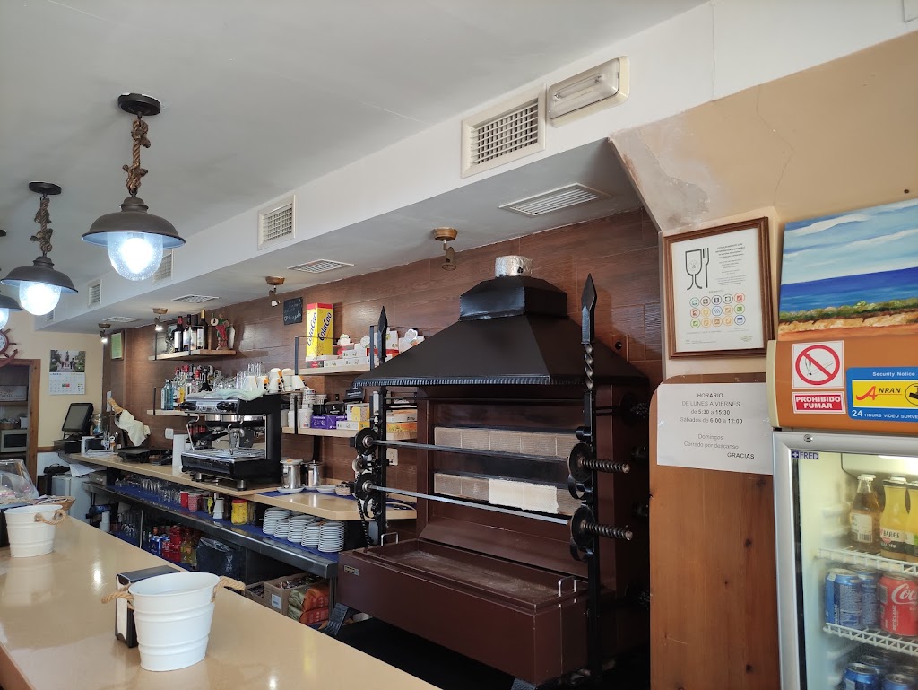 Cafeteria La Goleta — Ambiente