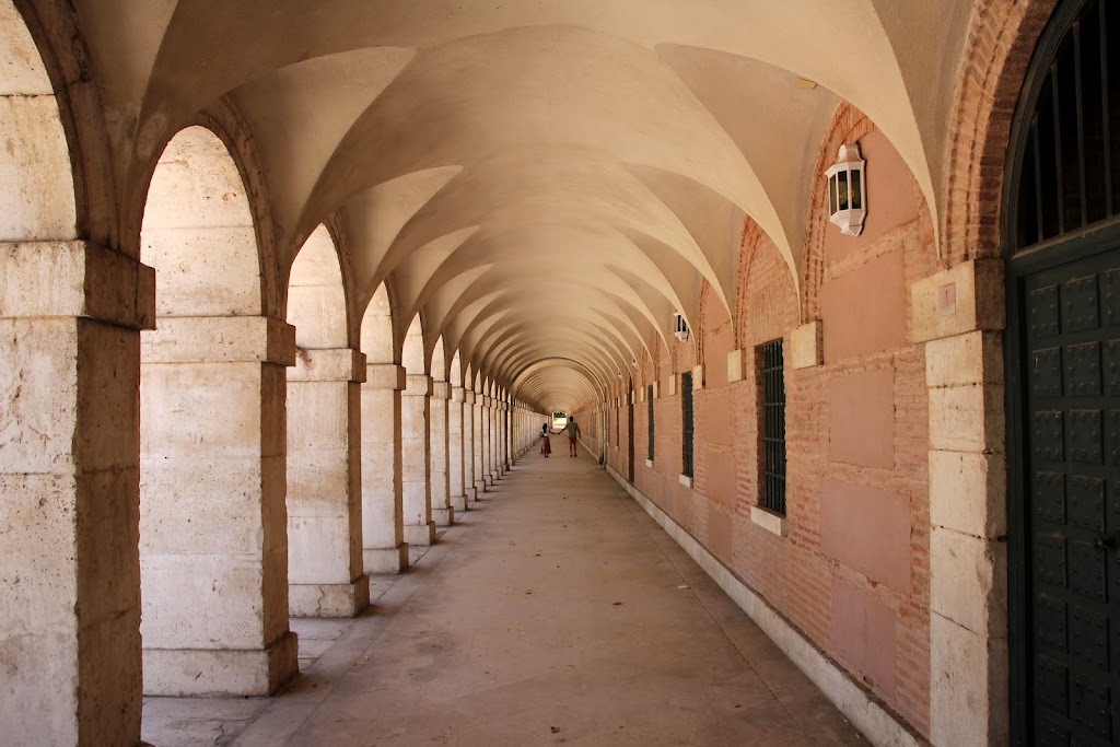 Casa de Oficios y Caballeros