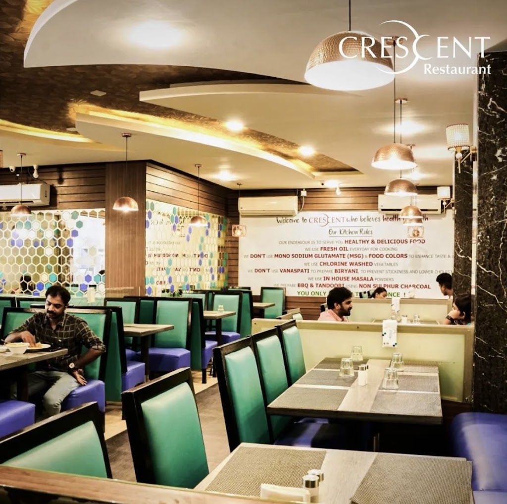 Crescent Restaurant Keelkattalai