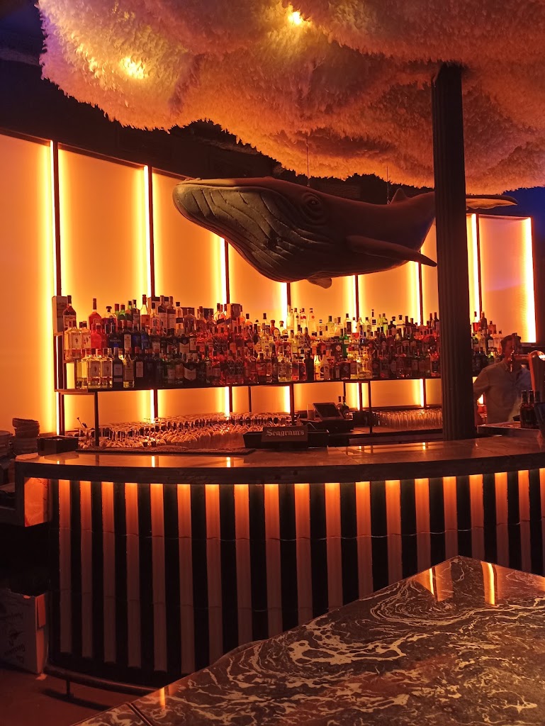 La Marujona Chachara Bar — Ambiente