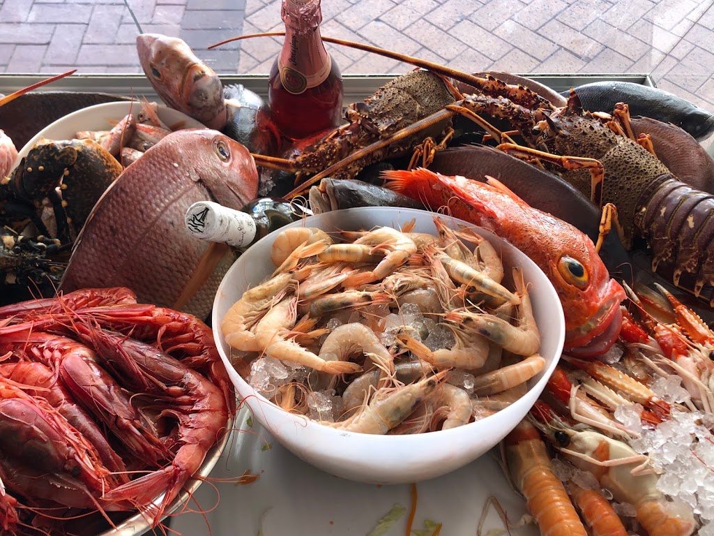 Restaurante en Fuengirola La Ponderosa Playa — Comida y bebida