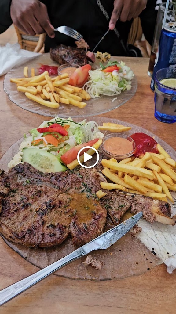 Restaurant Maui Beach Club — Videos