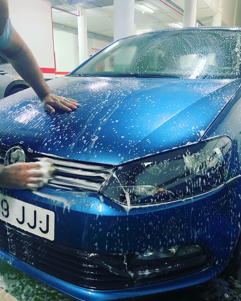 Calima Autolavado — Servicio de lavado de coches