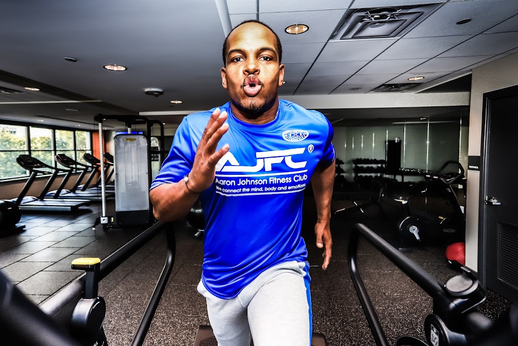  Aaron Johnson Fitness Club