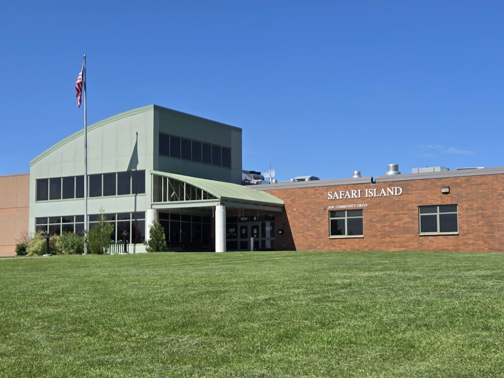  Safari Island Community Center