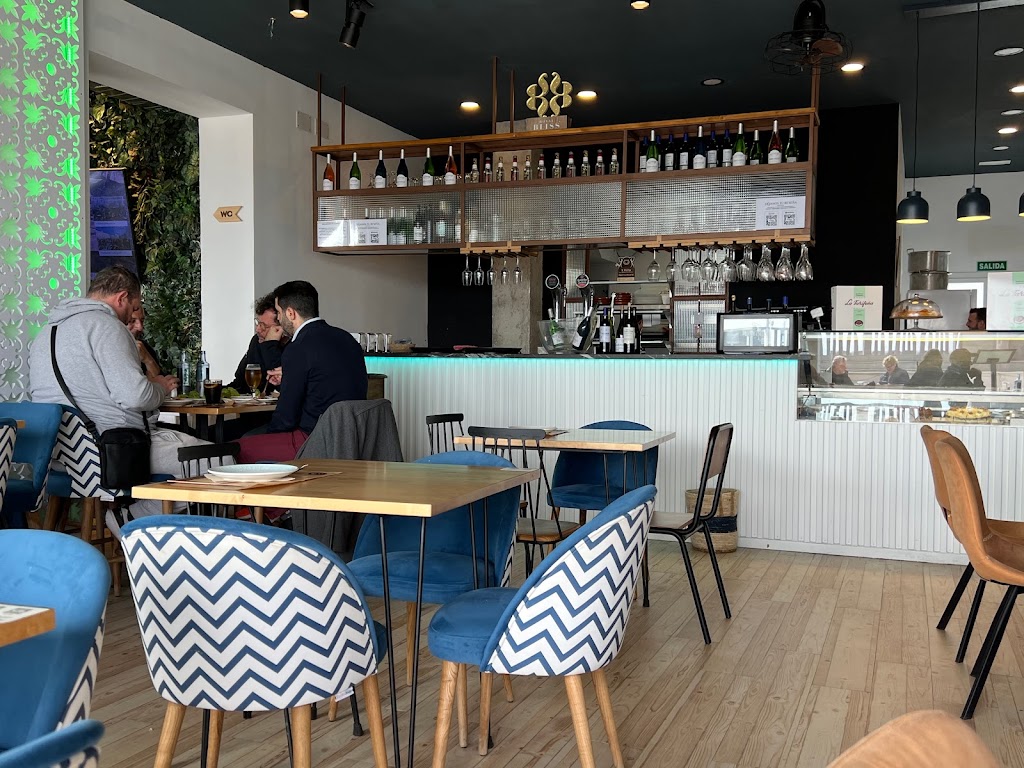 La Tarifena Puerto — Ambiente