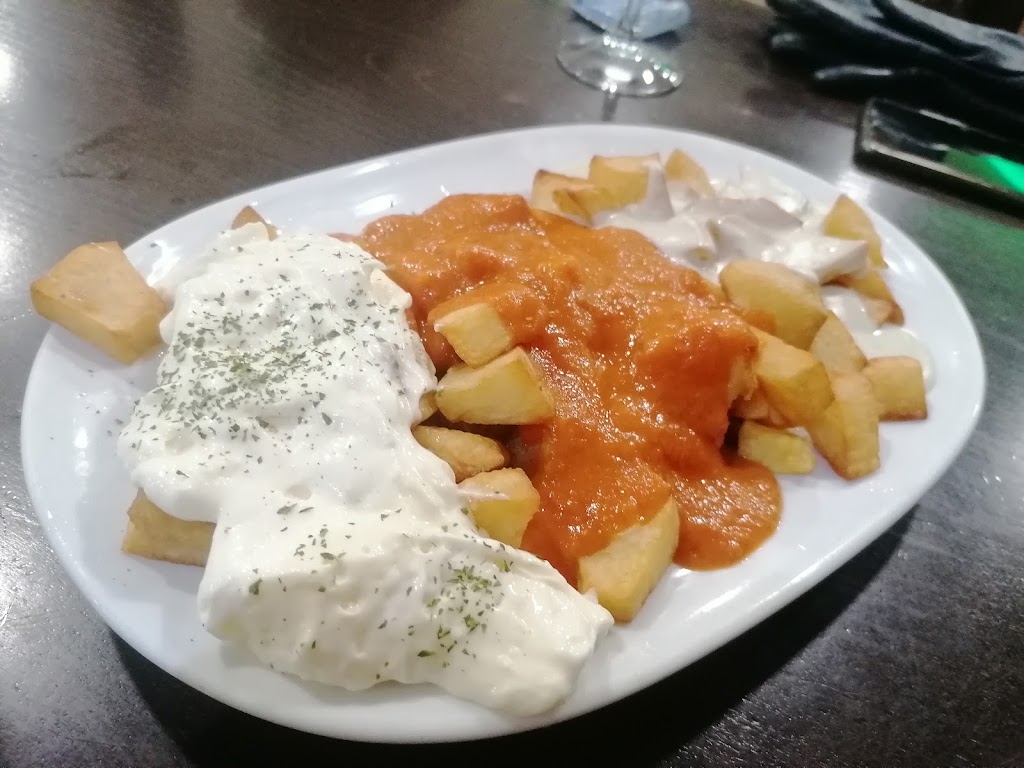 Sidreria Hermanos Blanco — Patatas bravas