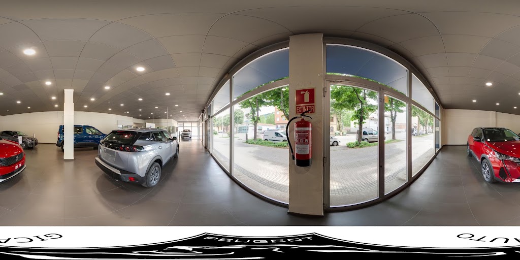 Concesionario Peugeot, Citroen y Opel QUADIS Andreu - Olot — Interior