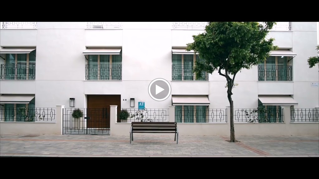 Apartamentos Turisticos La Plaza — Exterior