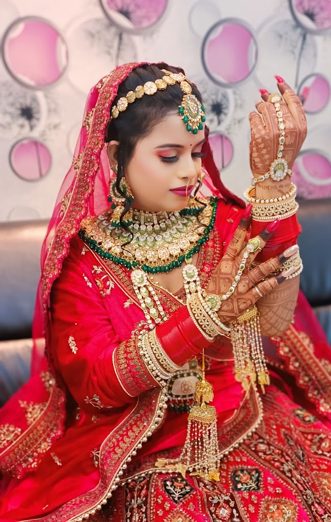 Pretty Women The Beauty Salon