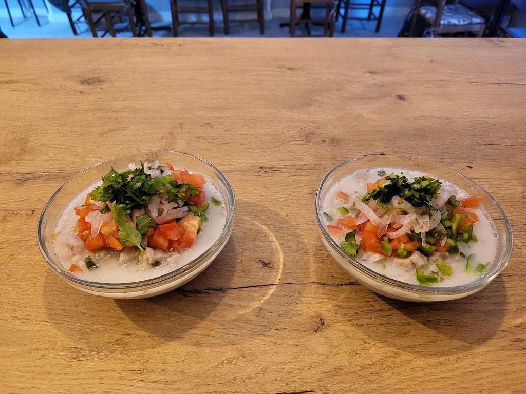 Bar La Botella — Comida y bebida
