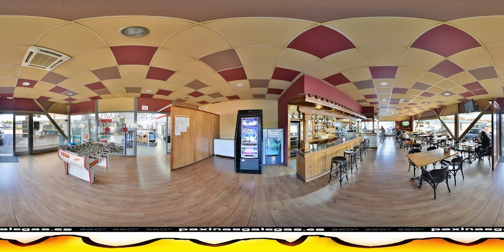 Q8 Gasolinera Villagarcia de Arosa — Interior