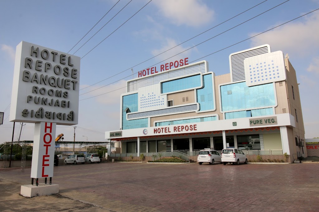 Hotel Repose Chhatral