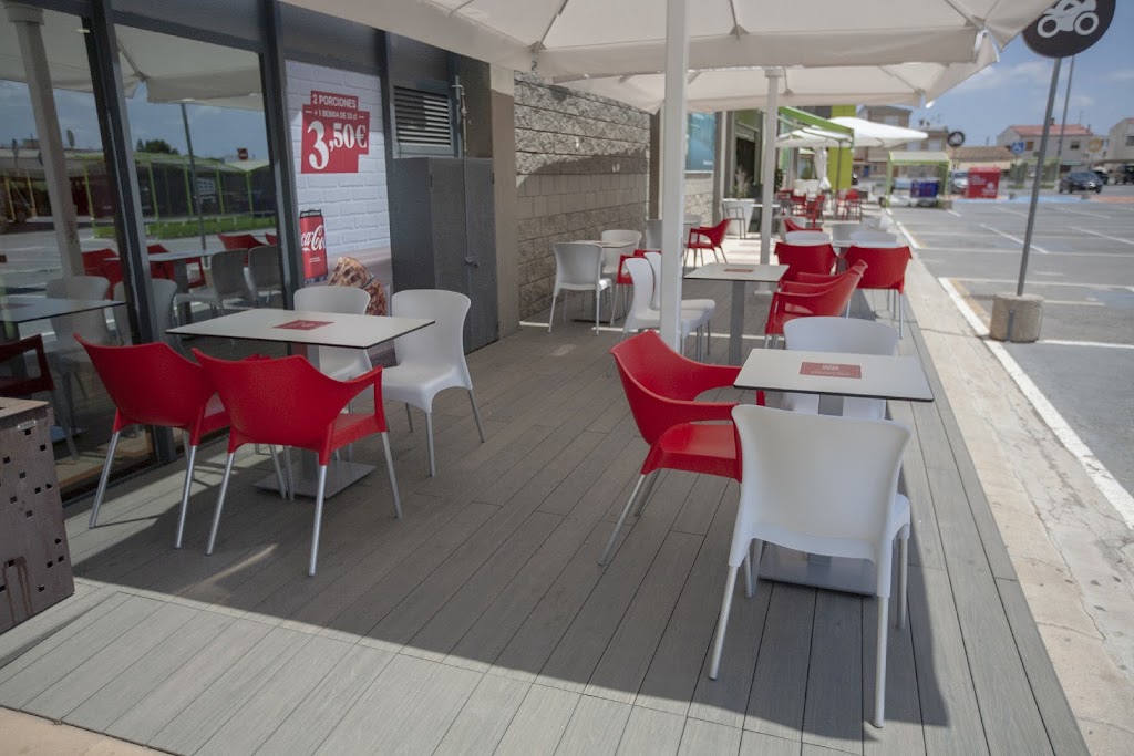Telepizza Orihuela, Carrefour - Comida a Domicilio — Ambiente