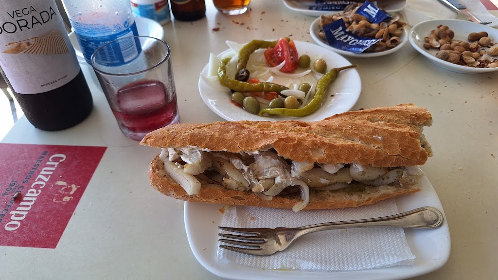Bar Restaurante Camping Les Palmeres — Comida y bebida