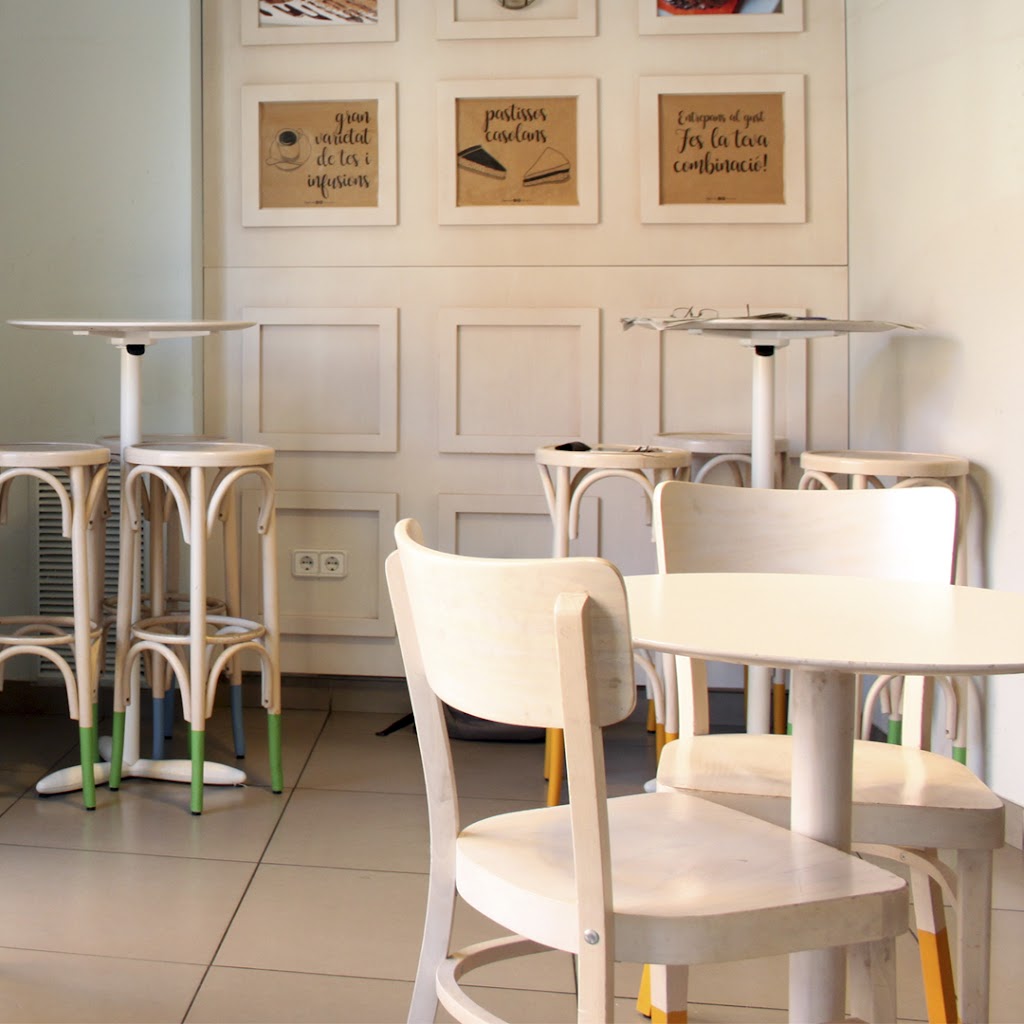 Hop; cafeteria, bar i i els millors entrepans!