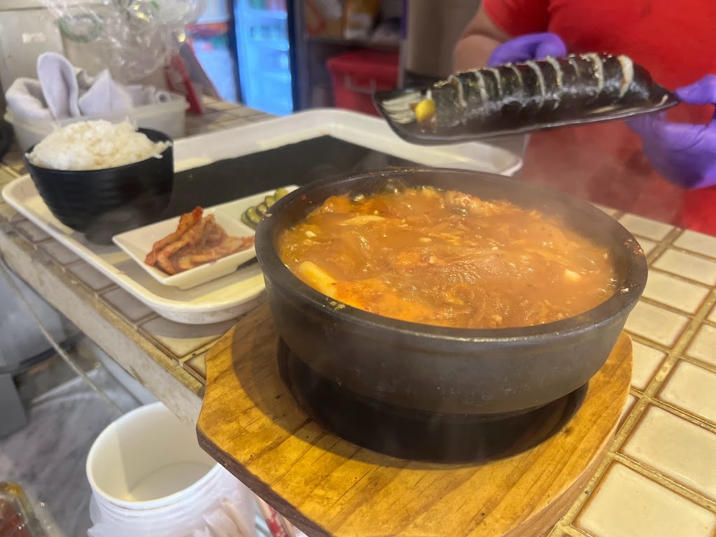 廣寒樓韓食館 고추가루팍팍 的照片