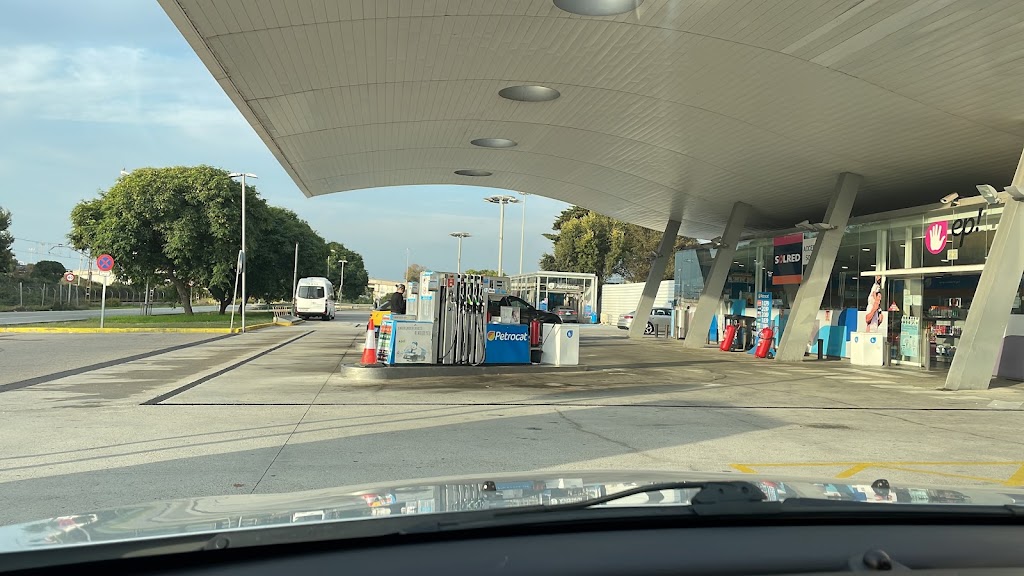 Estacion de Servicio Petrocat - Repsol — Estacion de servicio