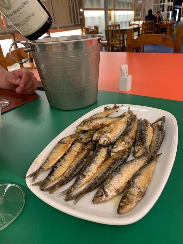 Restaurante O Churrasco De Rubians — Comida y bebida