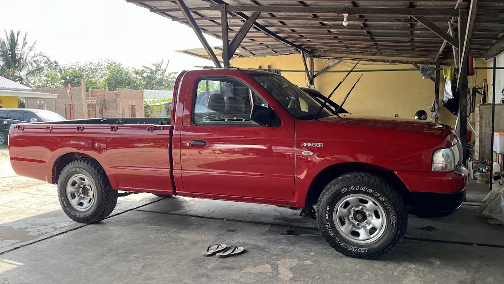 Bengkel Mobil Kartika