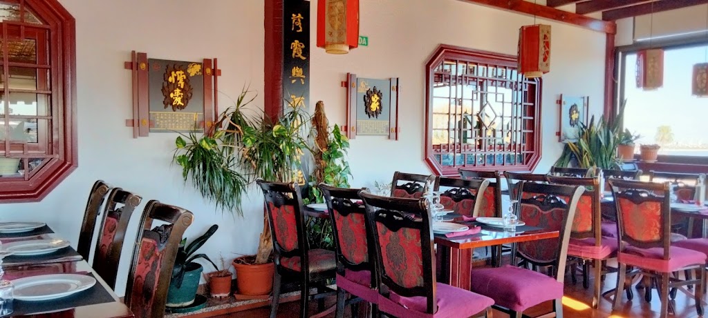 ZE YUN Restaurante Chino Algeciras — Ambiente