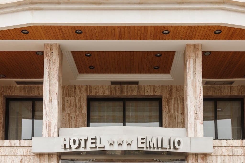 Hotel Emilio