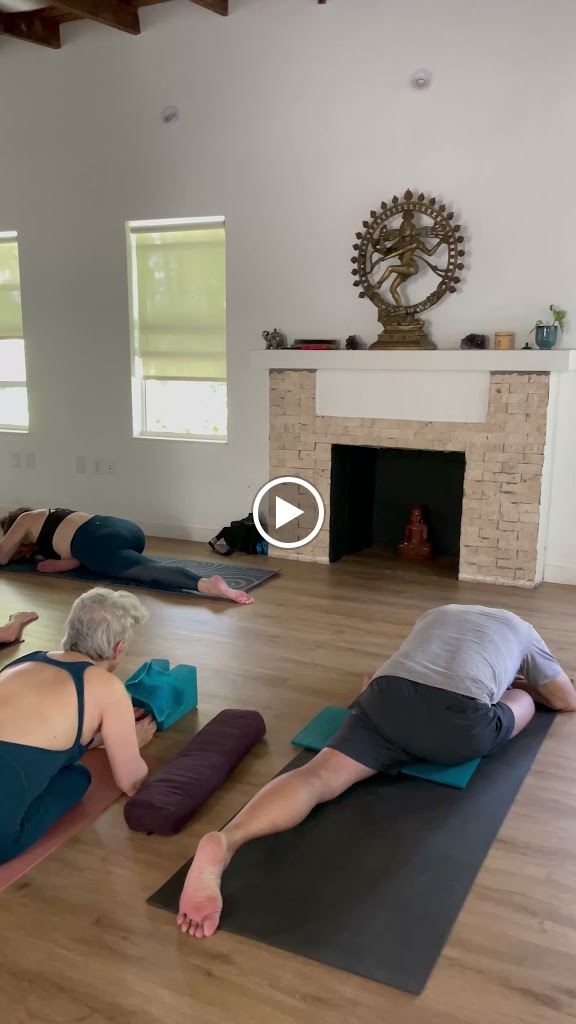  305 Yoga : Studio in North Miami Fl