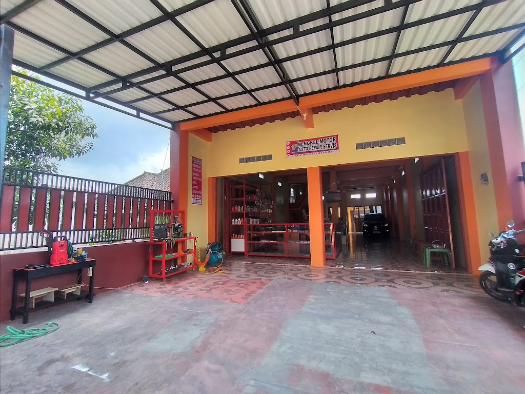 Bengkel Motor Auto Repair Servis