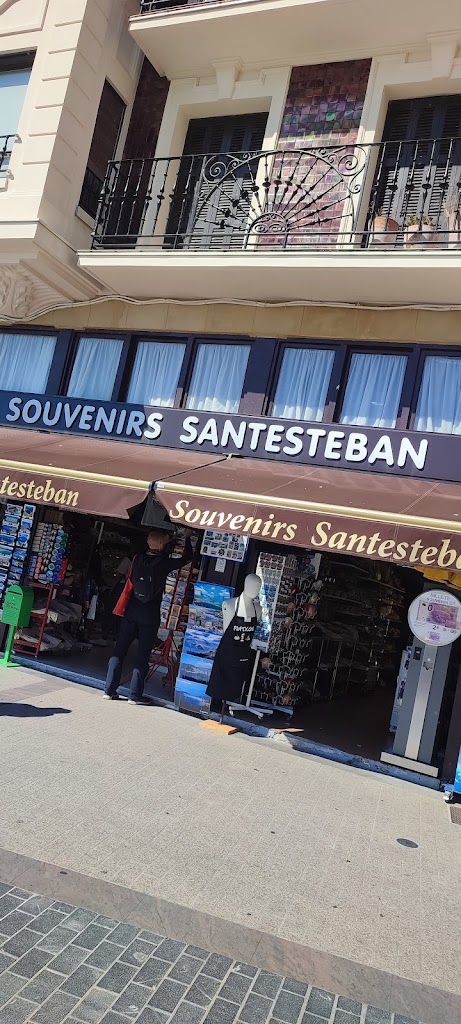 Souvenirs Santesteban