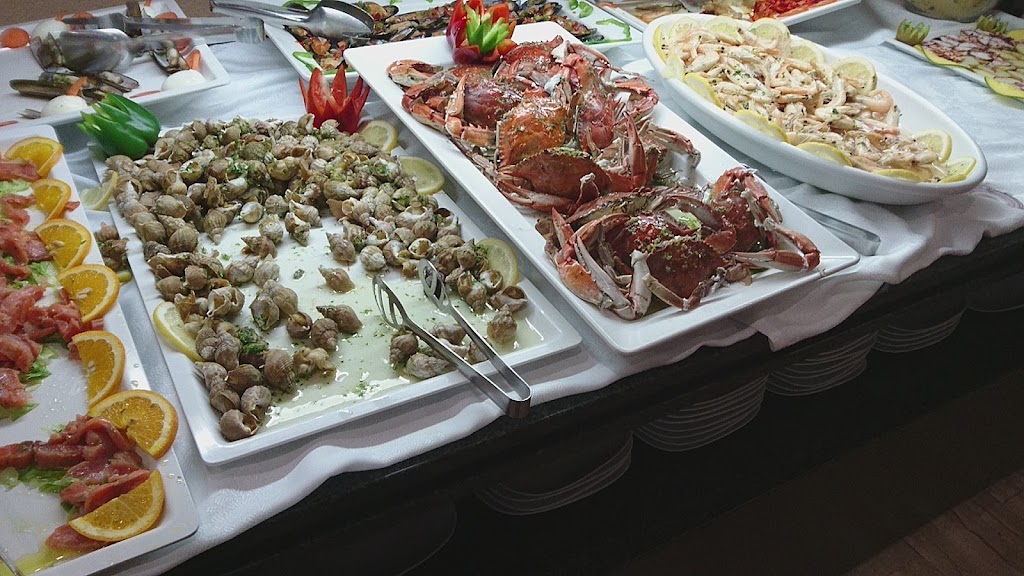 Restaurant Emilia — Comida y bebida