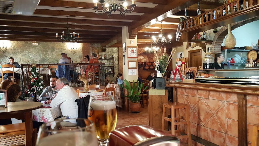 Meson Casa Antonio — Ambiente