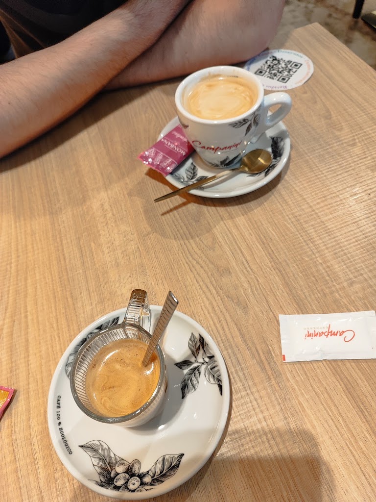 Mia Vida Cafe — Cortado