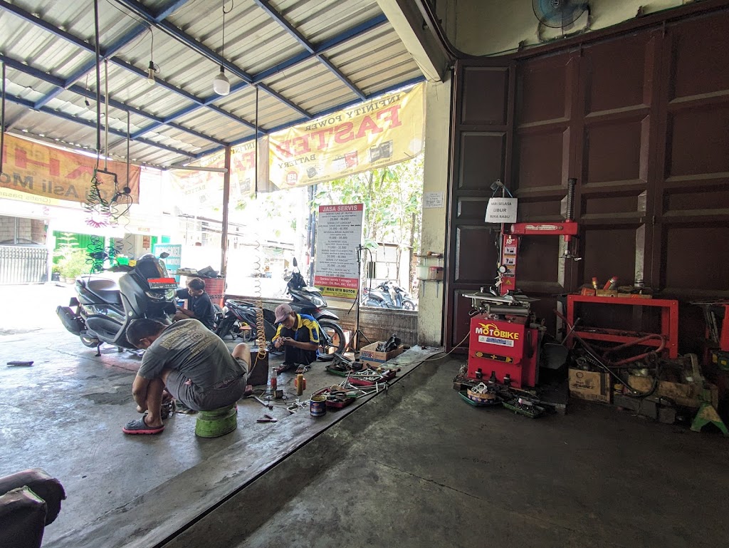 Maju Jaya Motor Batursari