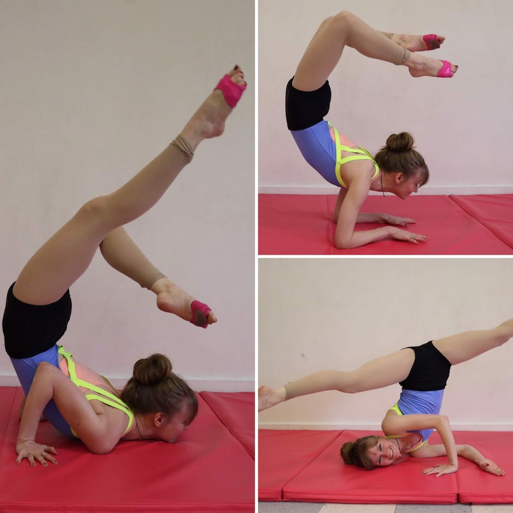  The Cadouxdle Dance Studio