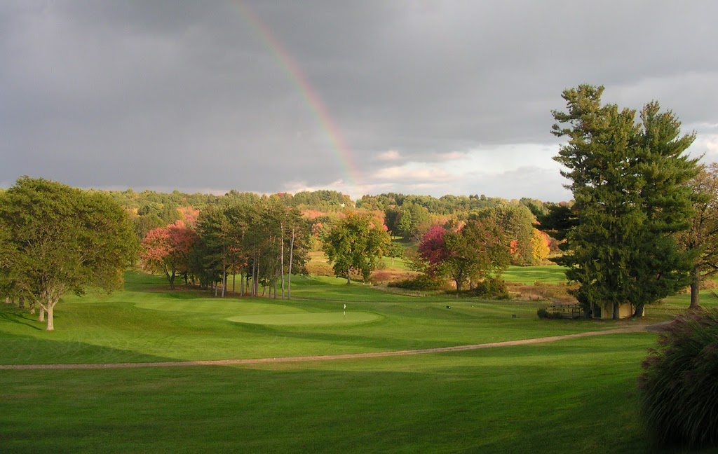 Golf club in South-Hadley