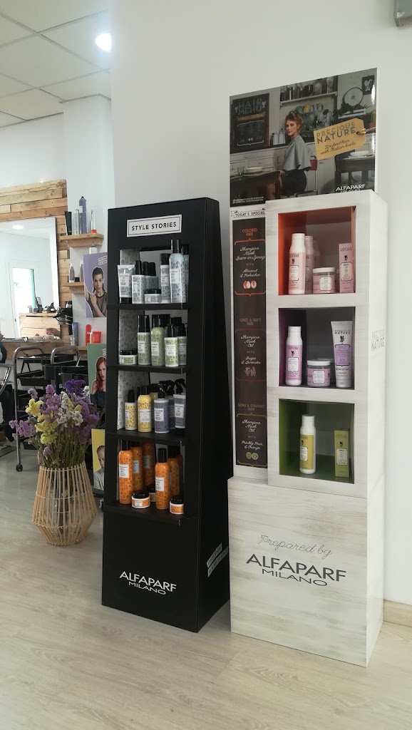 Corte & Cambio peluqueria y estetica — Interior