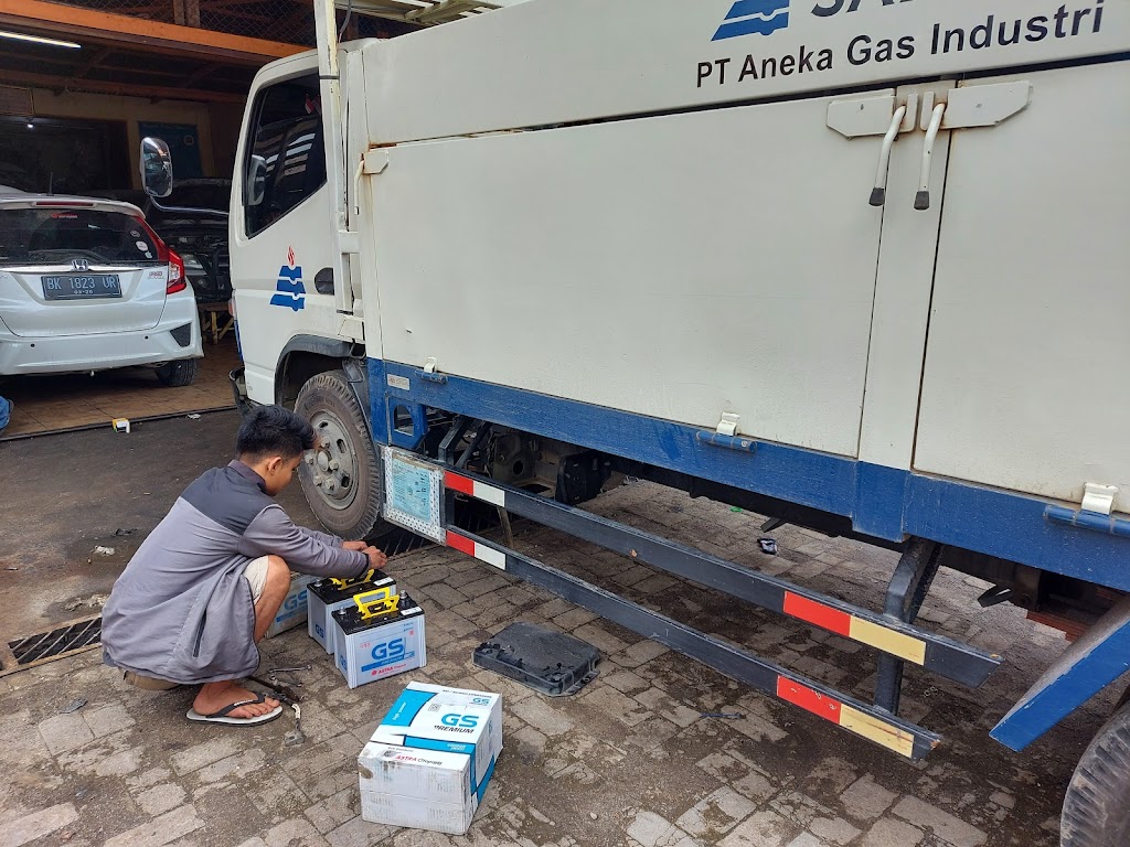 Bengkel Mobil
