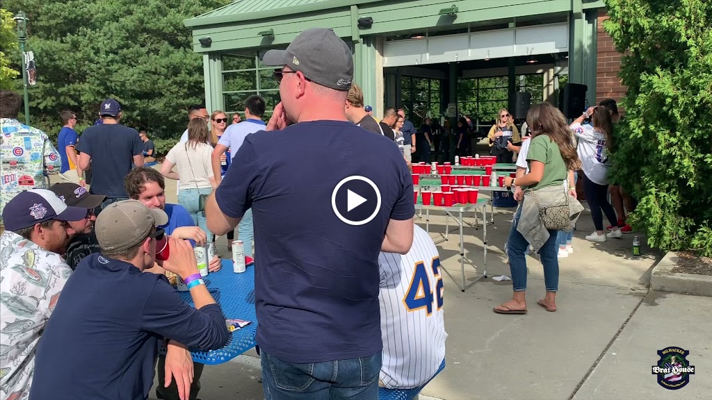  Milwaukee Brat House