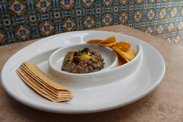 El Casino Felymar — Comida y bebida