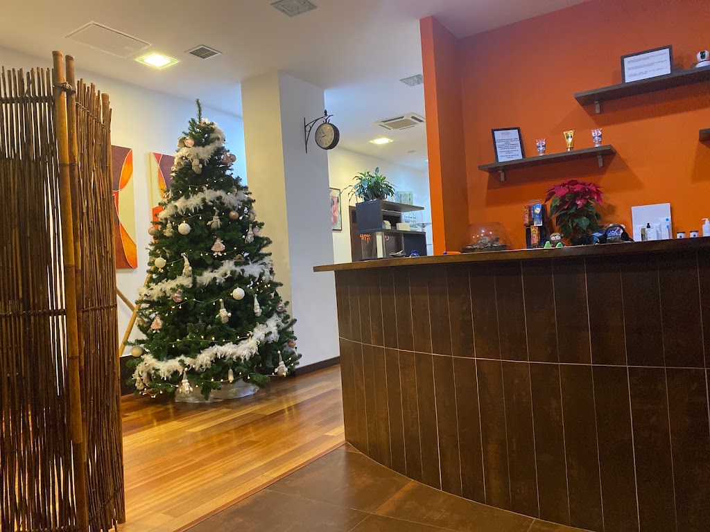 Sol & Sol Estetica Y Bronceado — Interior