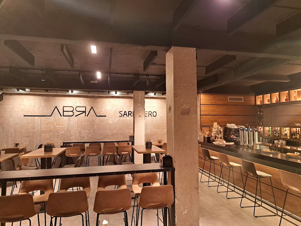 Abra Sardinero Resto-Bar — Ambiente