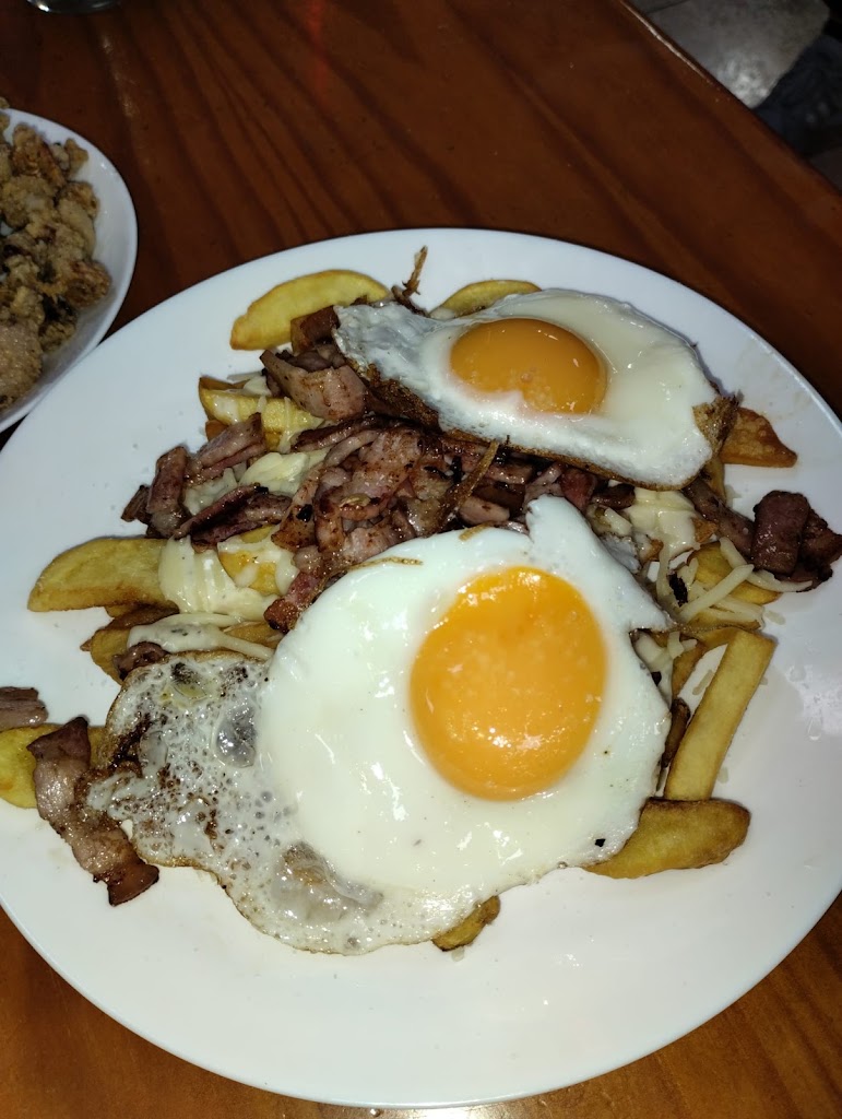 Bar Casa angel — Comida y bebida