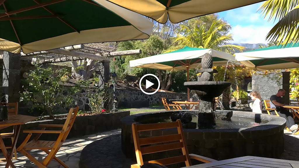 Restaurante las Tres Chimeneas — Ambiente