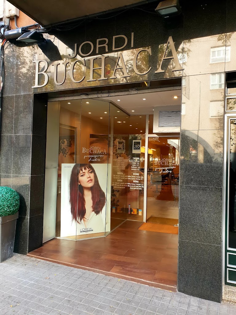 Jordi Buchaca — Exterior
